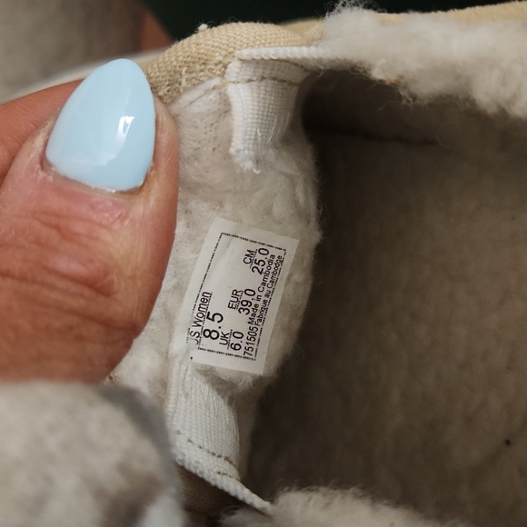 Vans Asher Slip ons - Picture 5 of 5